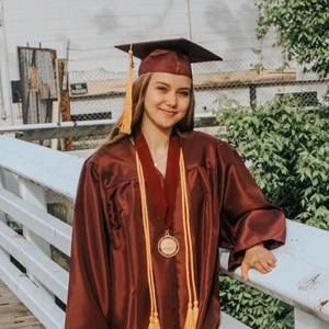 Meet your Posher, Charlotte